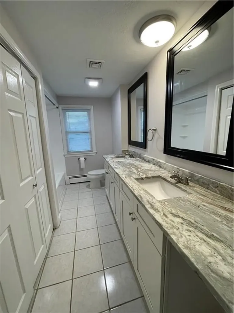17 Woodcrest Drive Johnston RI 02919