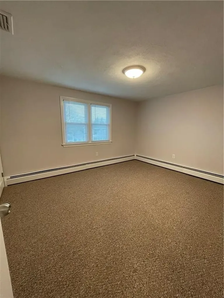 17 Woodcrest Drive Johnston RI 02919