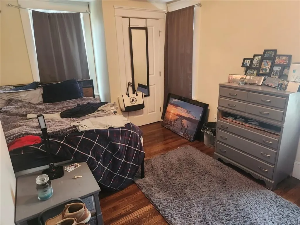 219 Metacom Avenue Bristol RI 02809