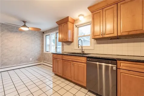 3 Audrey Court Coventry RI 02816