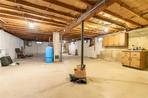 3 Audrey Court Coventry RI 02816