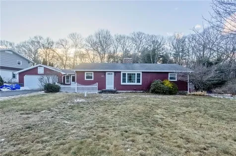 621 Black Plain Road North Smithfield RI 02896