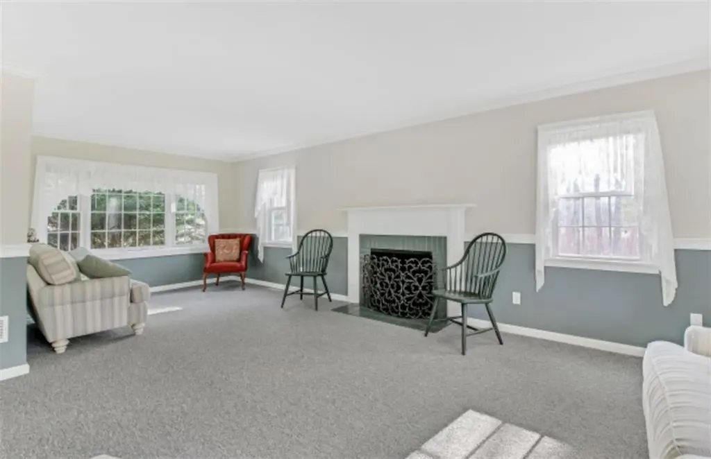 325 South Road Exeter RI 02822
