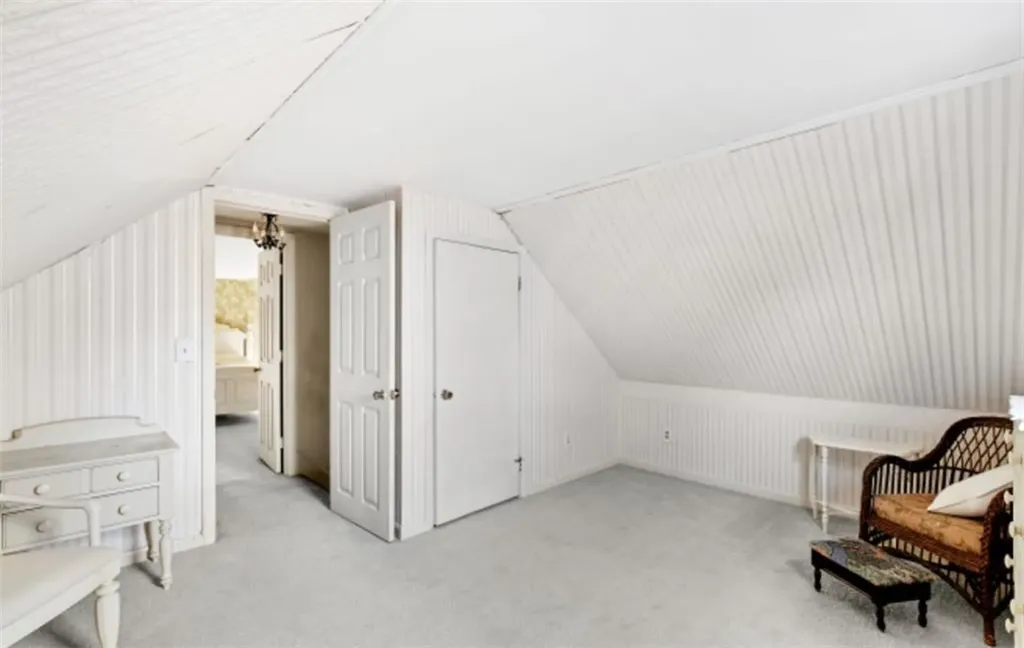 325 South Road Exeter RI 02822