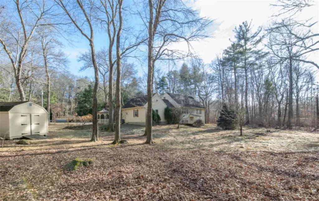 325 South Road Exeter RI 02822