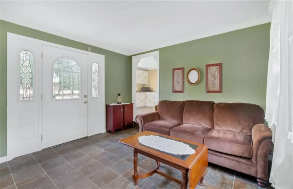 325 South Road Exeter RI 02822