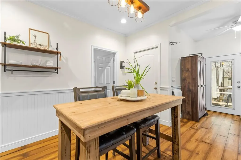 33 Woodhaven Road Pawtucket RI 02861