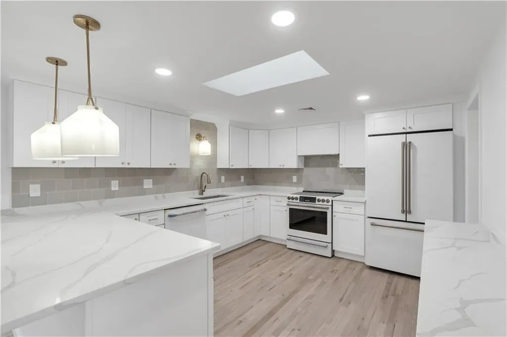 86 Sherwood Terrace Portsmouth RI 02871