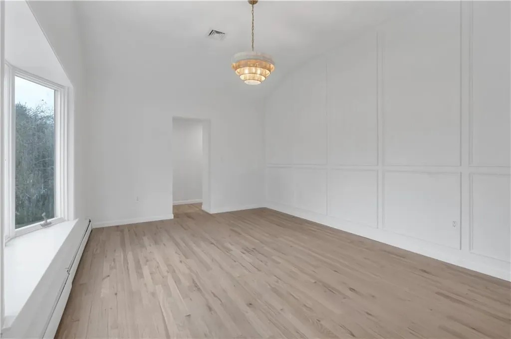 86 Sherwood Terrace Portsmouth RI 02871