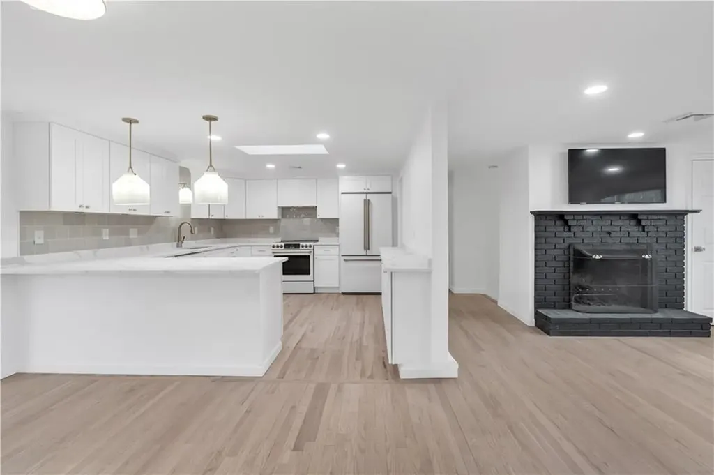 86 Sherwood Terrace Portsmouth RI 02871