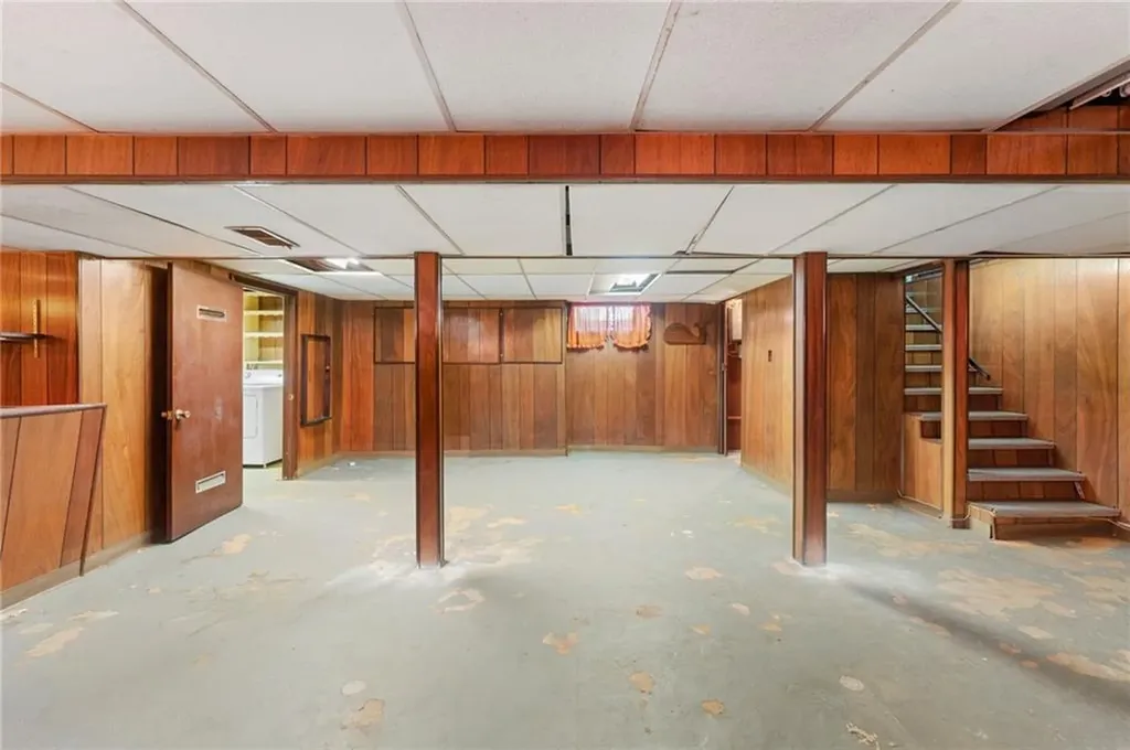 37 Eldridge Avenue Warwick RI 02886