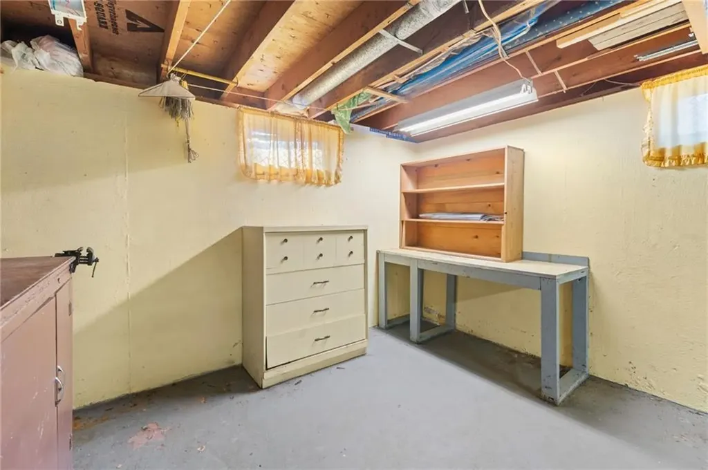 37 Eldridge Avenue Warwick RI 02886