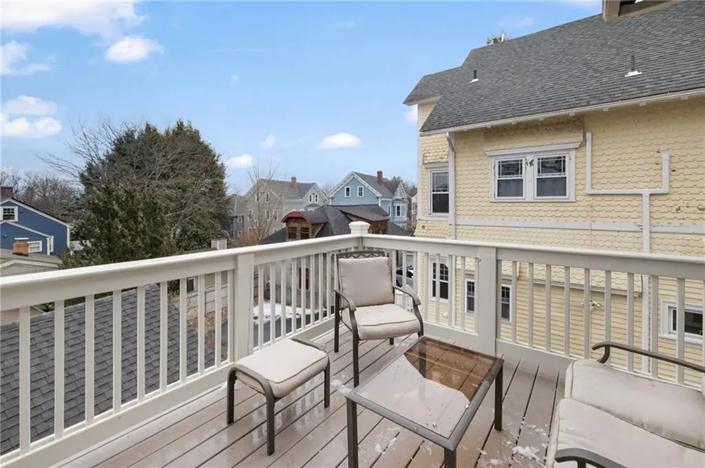 229 Morris Avenue Providence RI 02906
