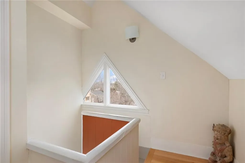 229 Morris Avenue Providence RI 02906