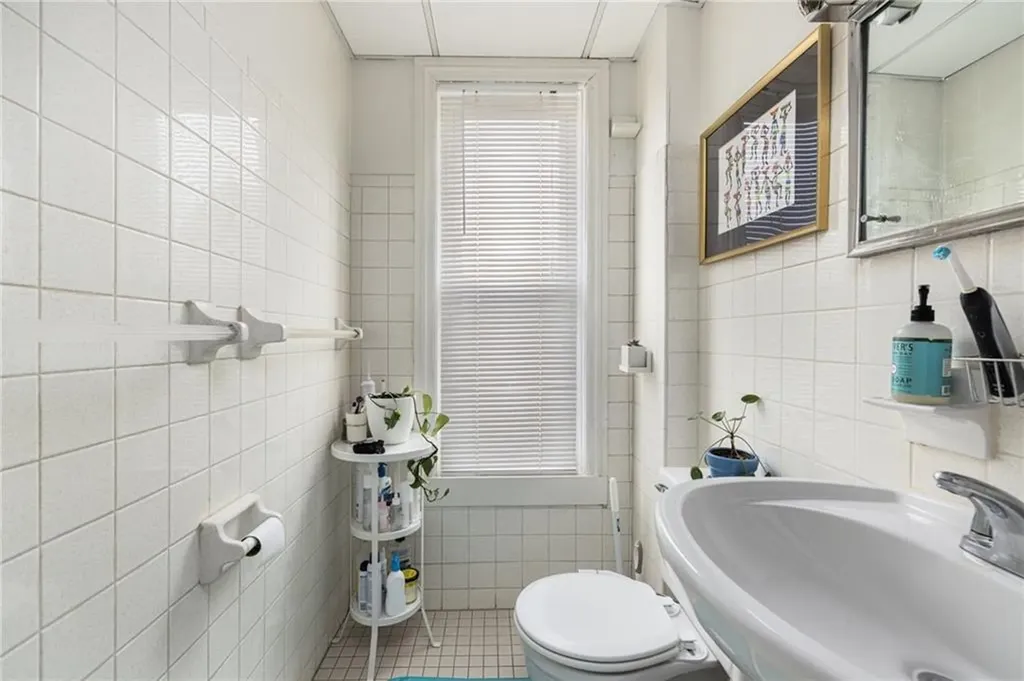 229 Morris Avenue Providence RI 02906