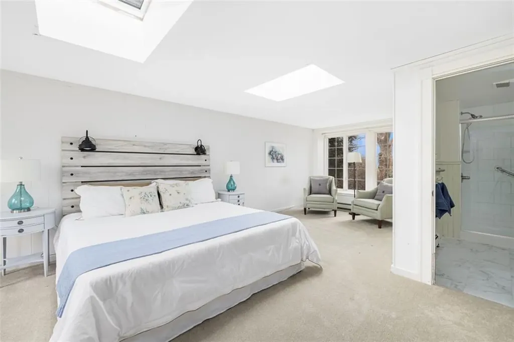 122 Ferry Road North Kingstown RI 02874