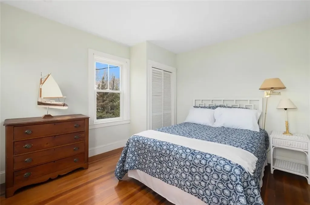 122 Ferry Road North Kingstown RI 02874