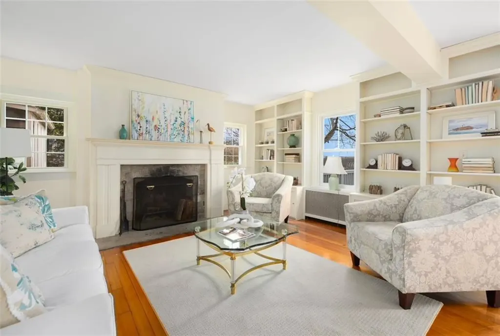 122 Ferry Road North Kingstown RI 02874