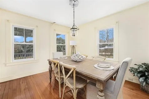 122 Ferry Road North Kingstown RI 02874