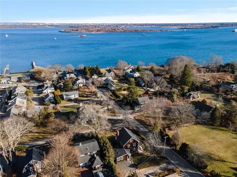 122 Ferry Road North Kingstown RI 02874