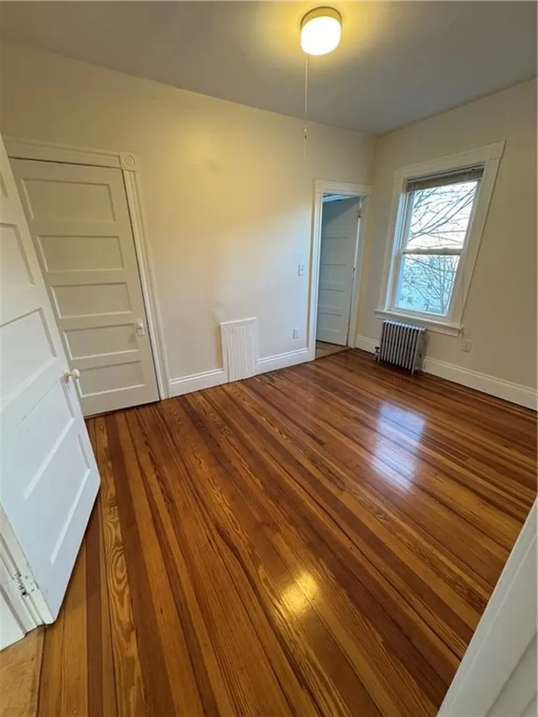 19 Manning Street Pawtucket RI 02860
