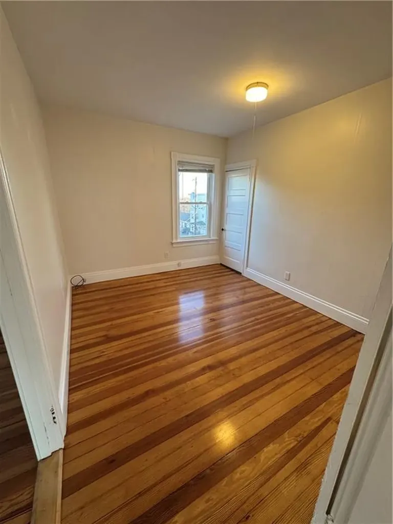 19 Manning Street Pawtucket RI 02860