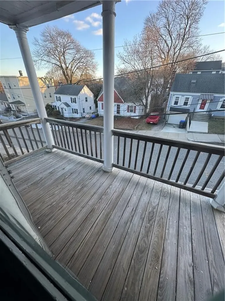 19 Manning Street Pawtucket RI 02860