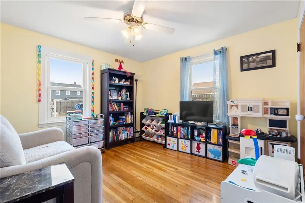 8 Mcgirr Street Cumberland RI 02864