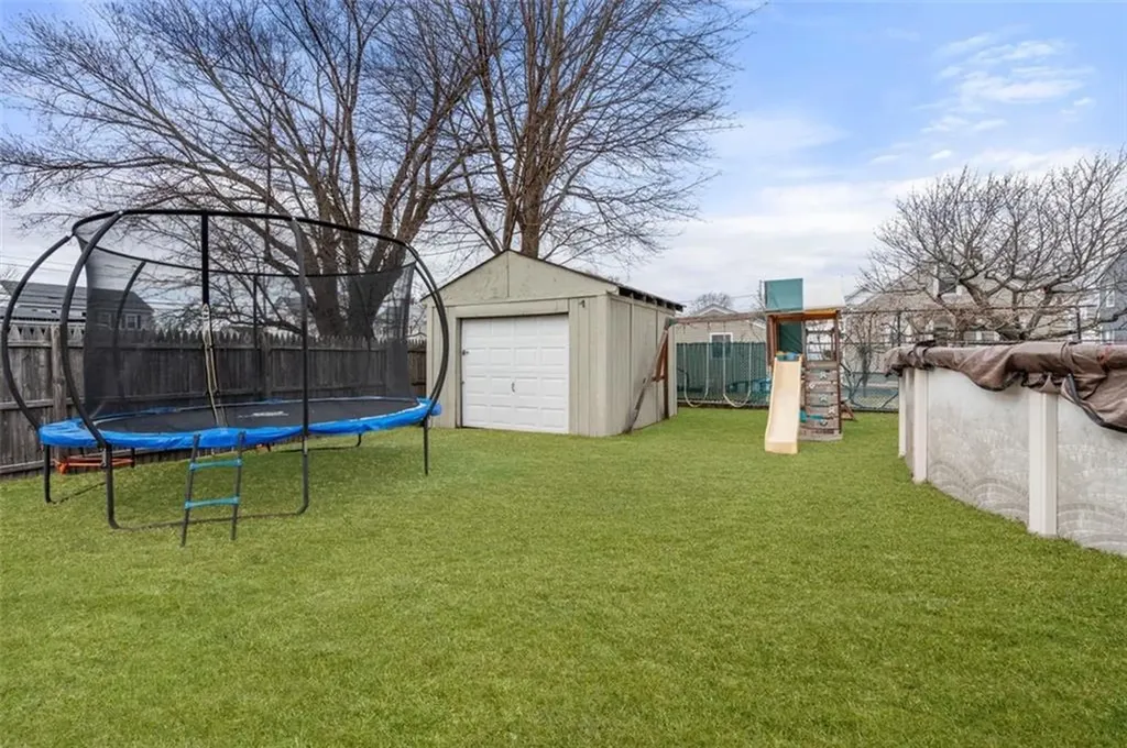 8 Mcgirr Street Cumberland RI 02864