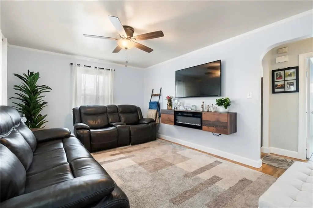 8 Mcgirr Street Cumberland RI 02864