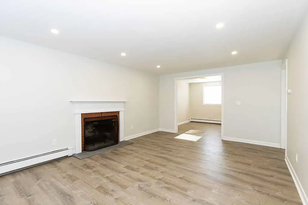 79 Duncan Road Warwick RI 02886