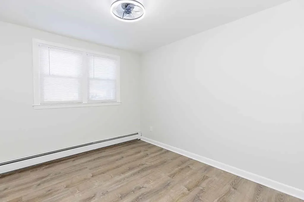 79 Duncan Road Warwick RI 02886