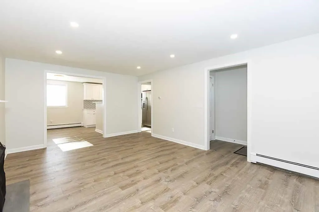 79 Duncan Road Warwick RI 02886