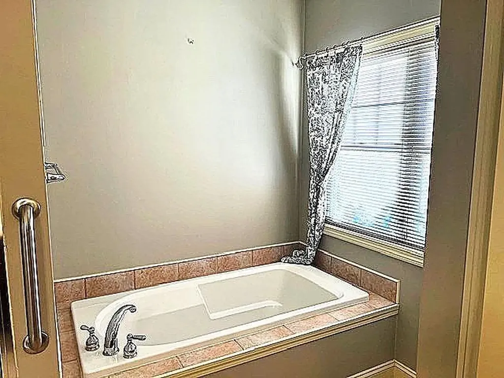 62 Sea Meadow Drive Portsmouth RI 02871