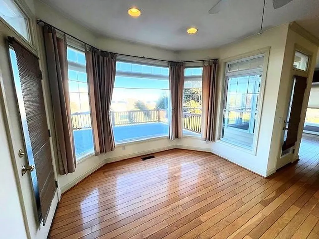 62 Sea Meadow Drive Portsmouth RI 02871