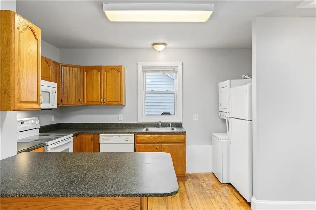 29 Pleasant Street Cumberland RI 02864