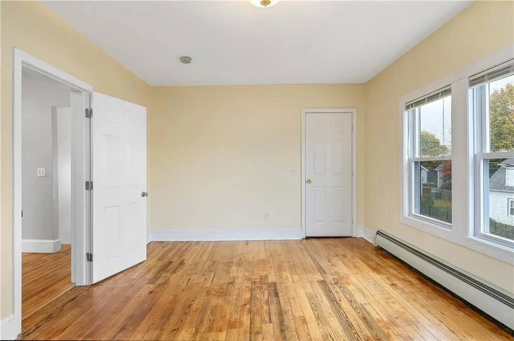 29 Pleasant Street Cumberland RI 02864