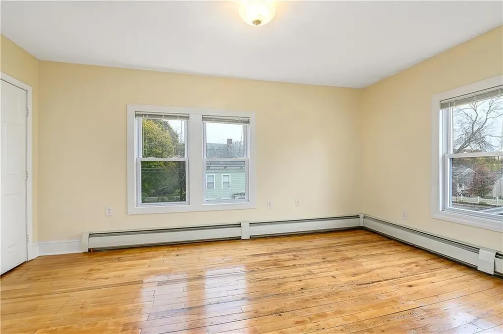 29 Pleasant Street Cumberland RI 02864