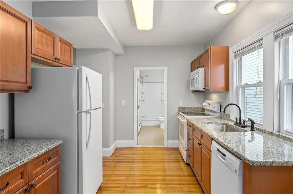 29 Pleasant Street Cumberland RI 02864