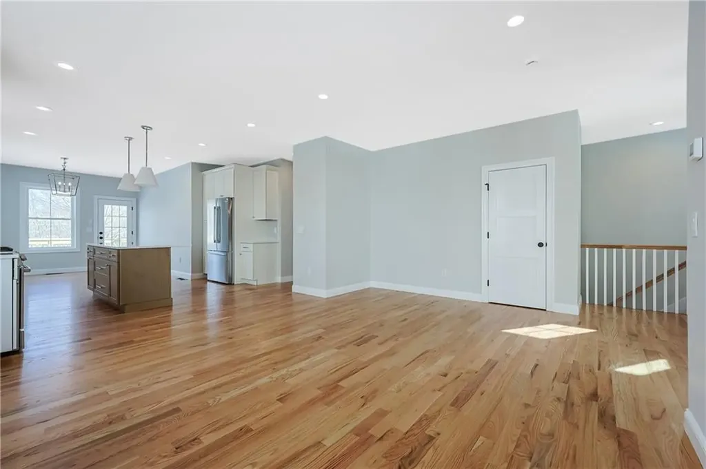 325 Freedom Trail Drive Portsmouth RI 02871