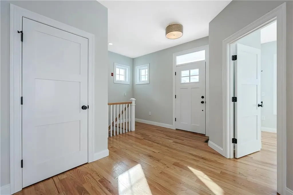 325 Freedom Trail Drive Portsmouth RI 02871