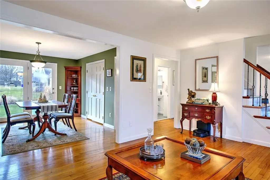 8 Ursula Drive Bristol RI 02809