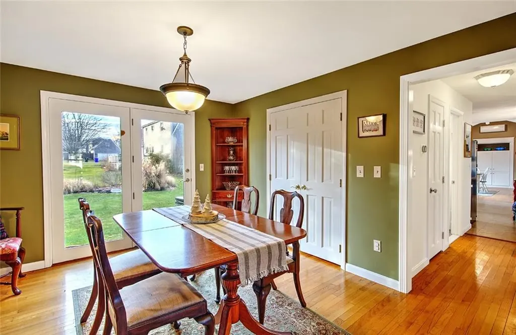 8 Ursula Drive Bristol RI 02809