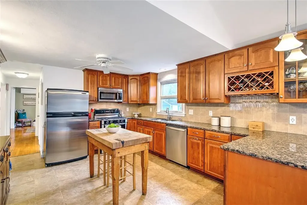 8 Ursula Drive Bristol RI 02809