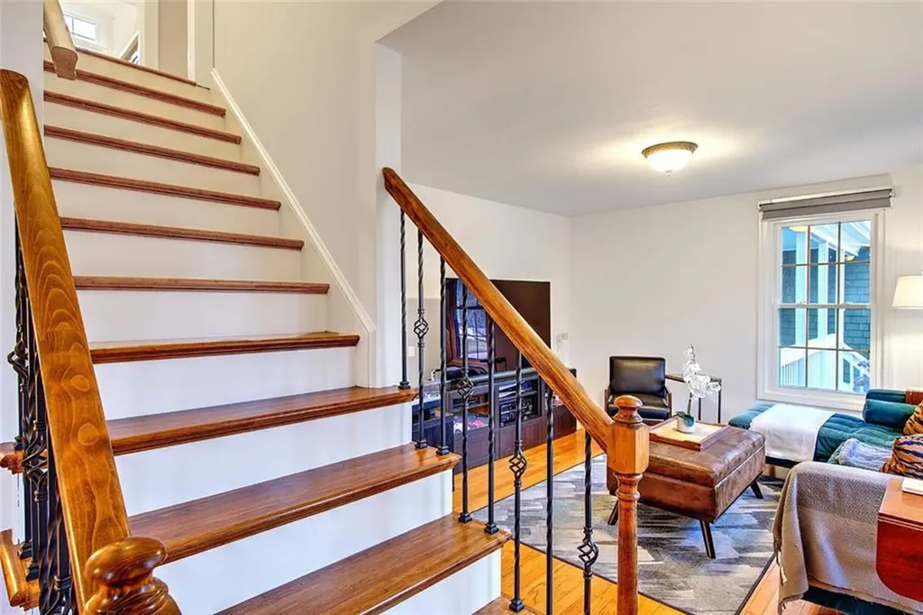 8 Ursula Drive Bristol RI 02809