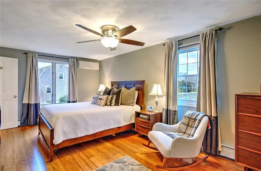 8 Ursula Drive Bristol RI 02809