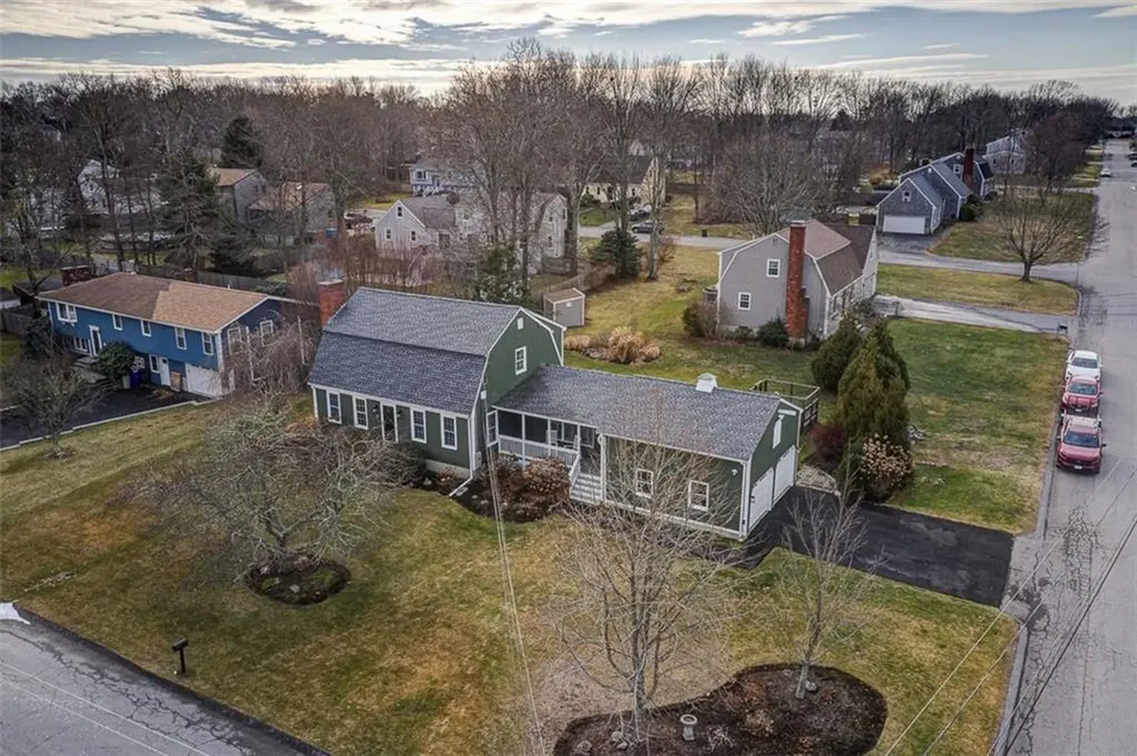 8 Ursula Drive Bristol RI 02809
