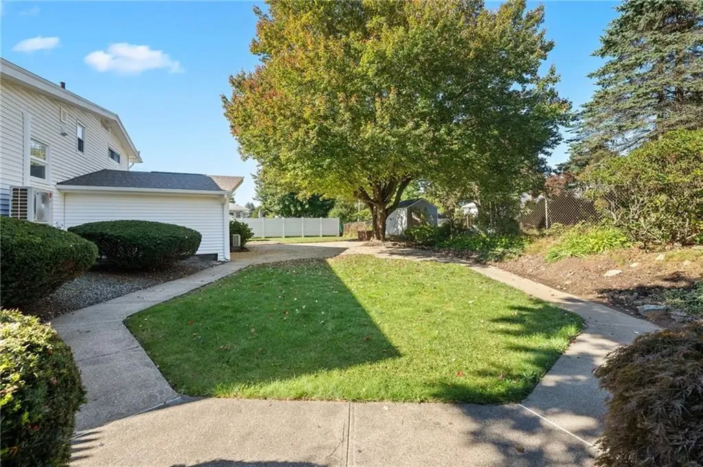 32 School Street Johnston RI 02919