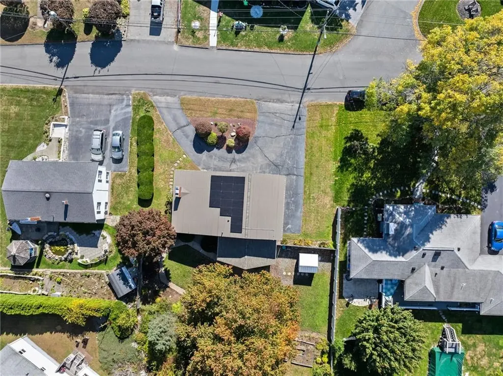 32 School Street Johnston RI 02919