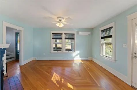 87 Blodgett Avenue Pawtucket RI 02860